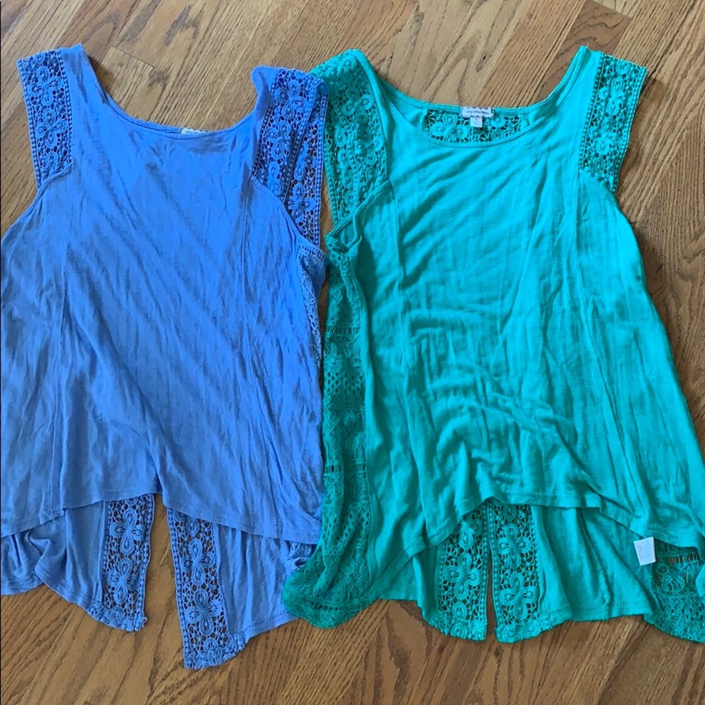 Flattering flowery tops